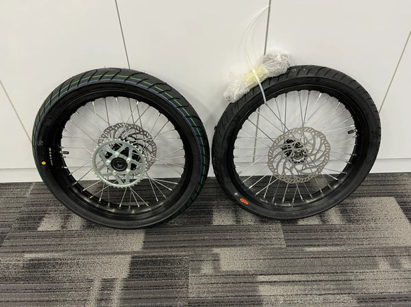 Surron & Eride pro supermotos